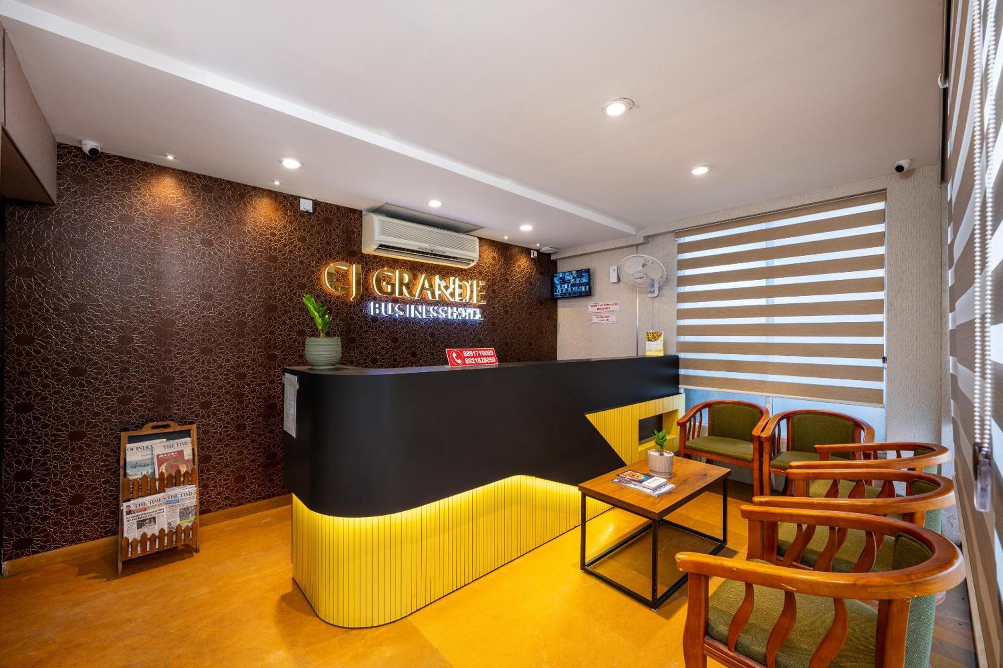 Cj Grande By Jesway Hotels & Resorts Kochi エクステリア 写真